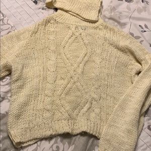 White turtle neck sweater